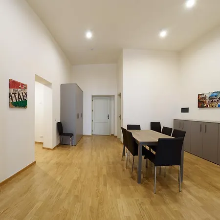 Sokolovska 91 Daire *