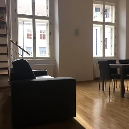 Sokolovska 91 Appartement