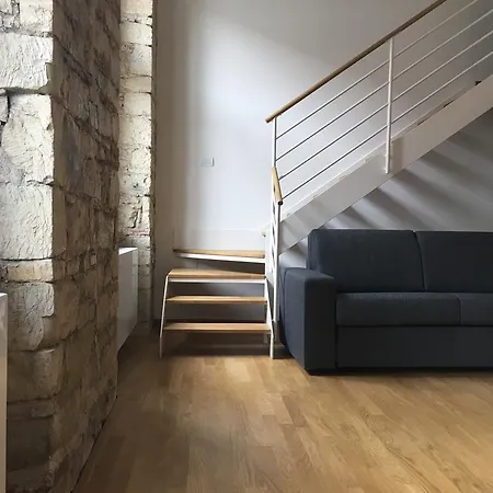 Appartement Sokolovska 91