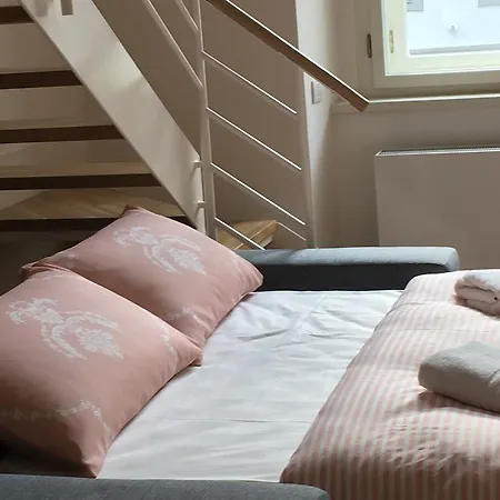 Appartement Sokolovska 91 *