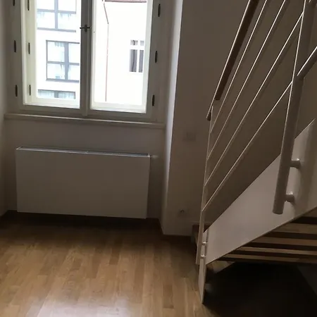 Apartment Sokolovska 91